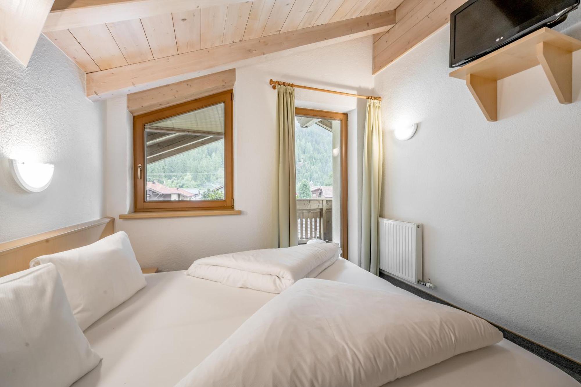 Hotel Bergwelt Längenfeld Buitenkant foto